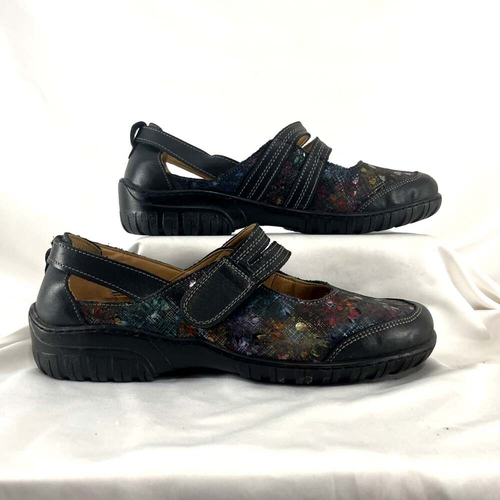 Volks Walkers Multi-coloured Mary Jane’s Women’s Size 40